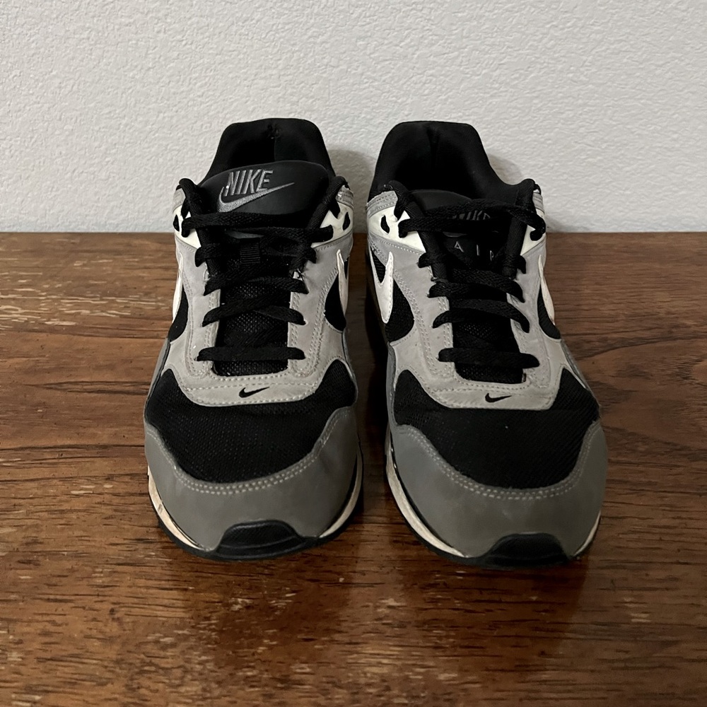 Nike Air Max, Black and Grey, Size 12